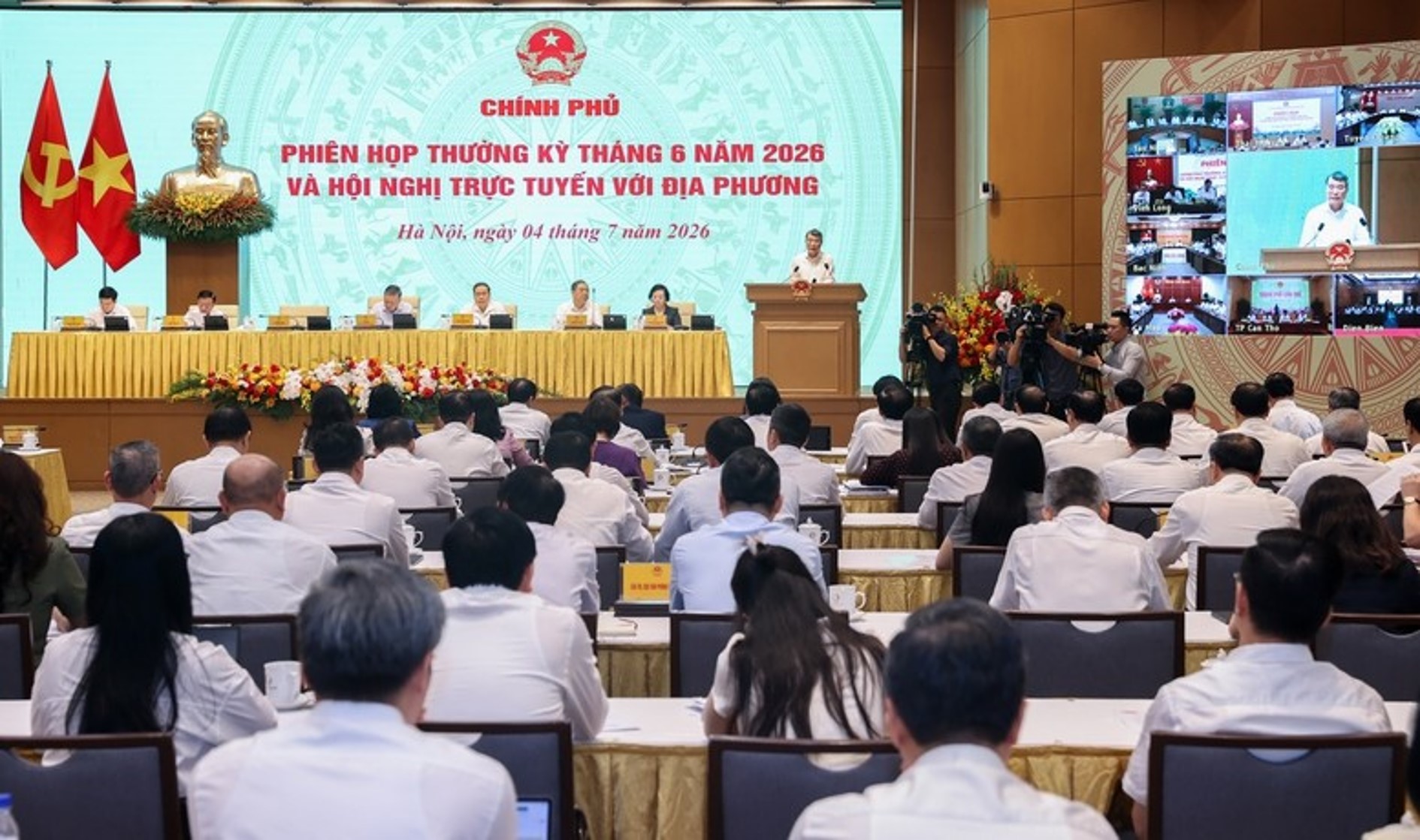 1. Phiên họp Chính phủ thường kỳ tháng 6